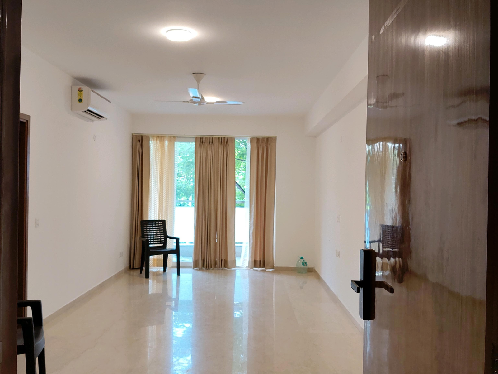 Builder Flats at DLF Phase 2