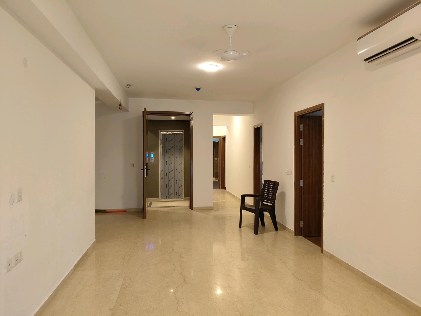 Builder Flats at DLF Phase 2