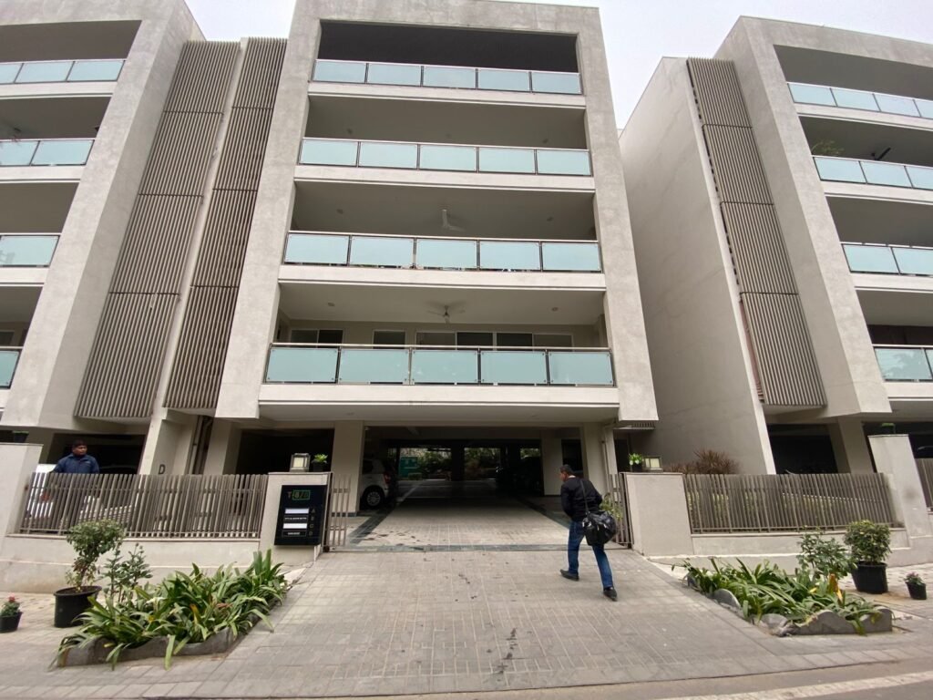 Builder Floor for Sale in DLF Phase 3 Gurgaon