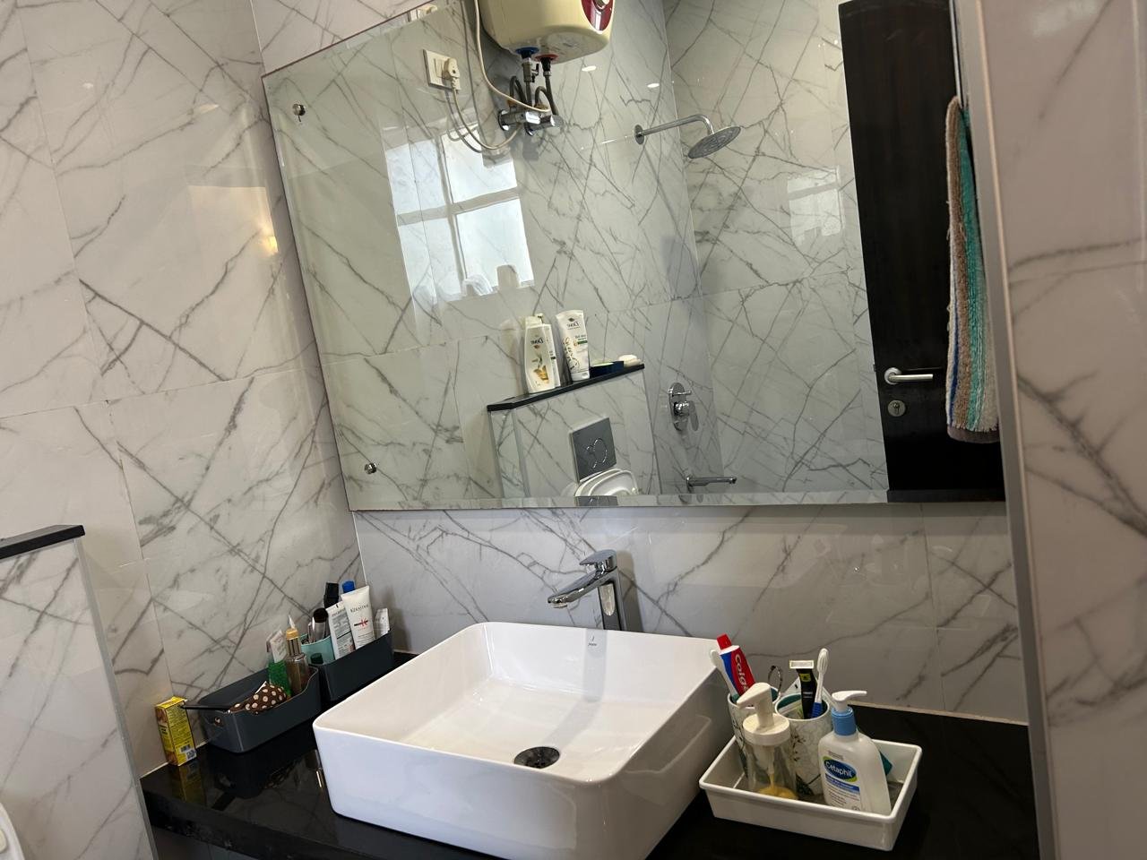 emerald hills sector 65