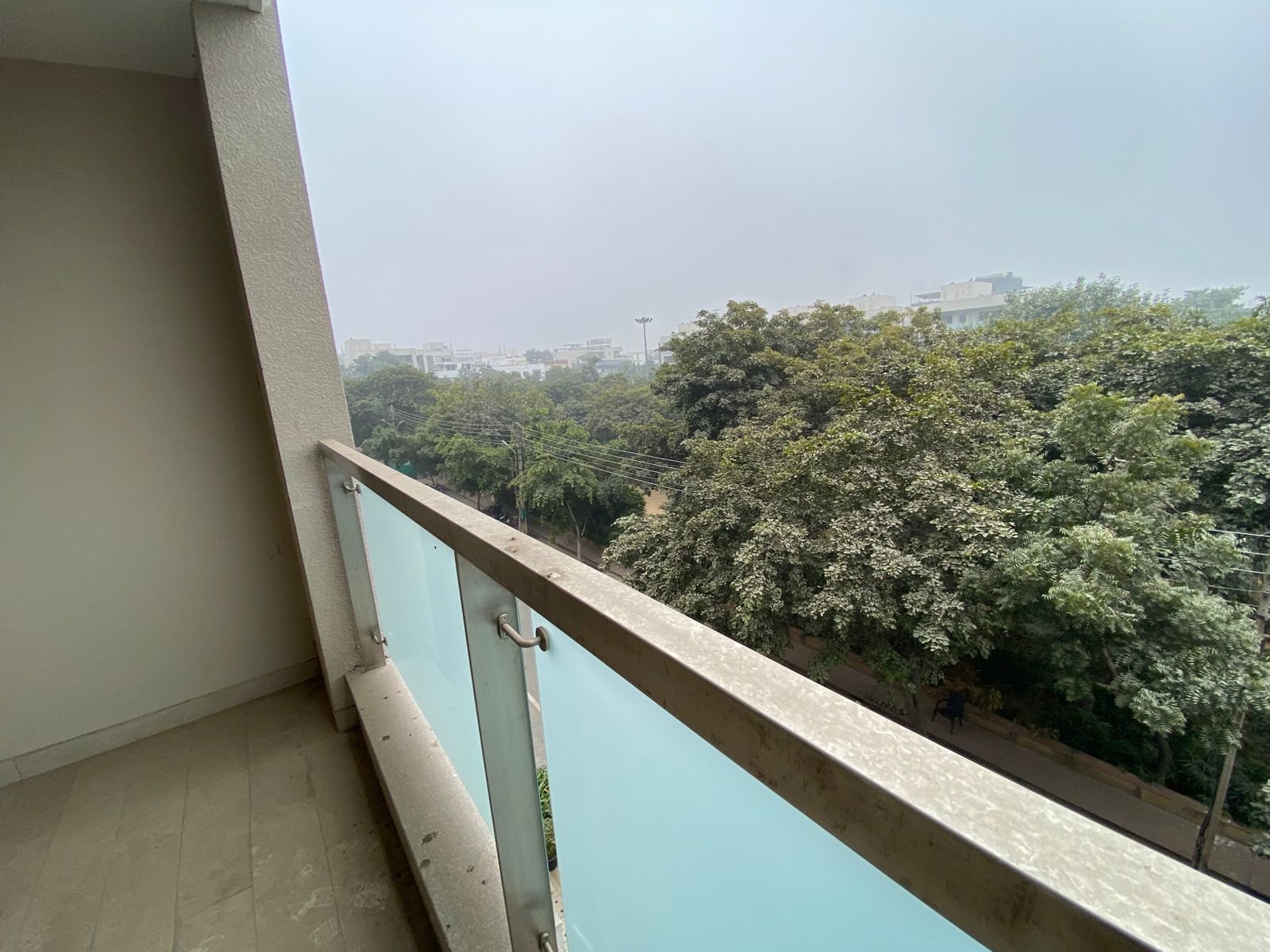 DLF Phase 3 Luxury Floor