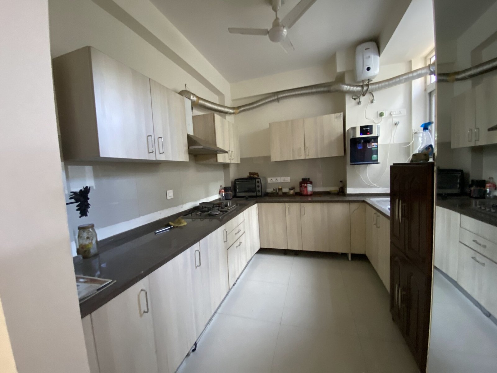 emerald hills sector 65 builder floor for sale