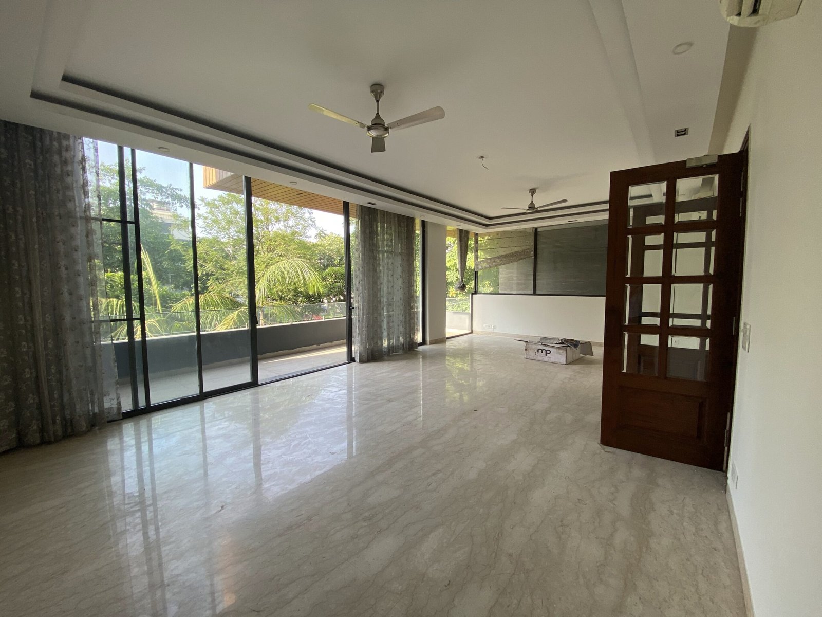 luxury-villa-rent-cedar-crest-nirvana-country