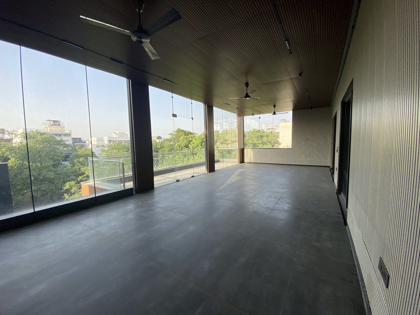 nirvana-country-sector-50-gurgaon-triplex-villa