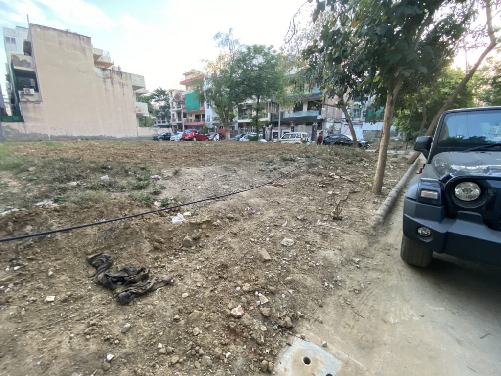 Plot for sale in Gurgaon at Malibu Town Sector 47