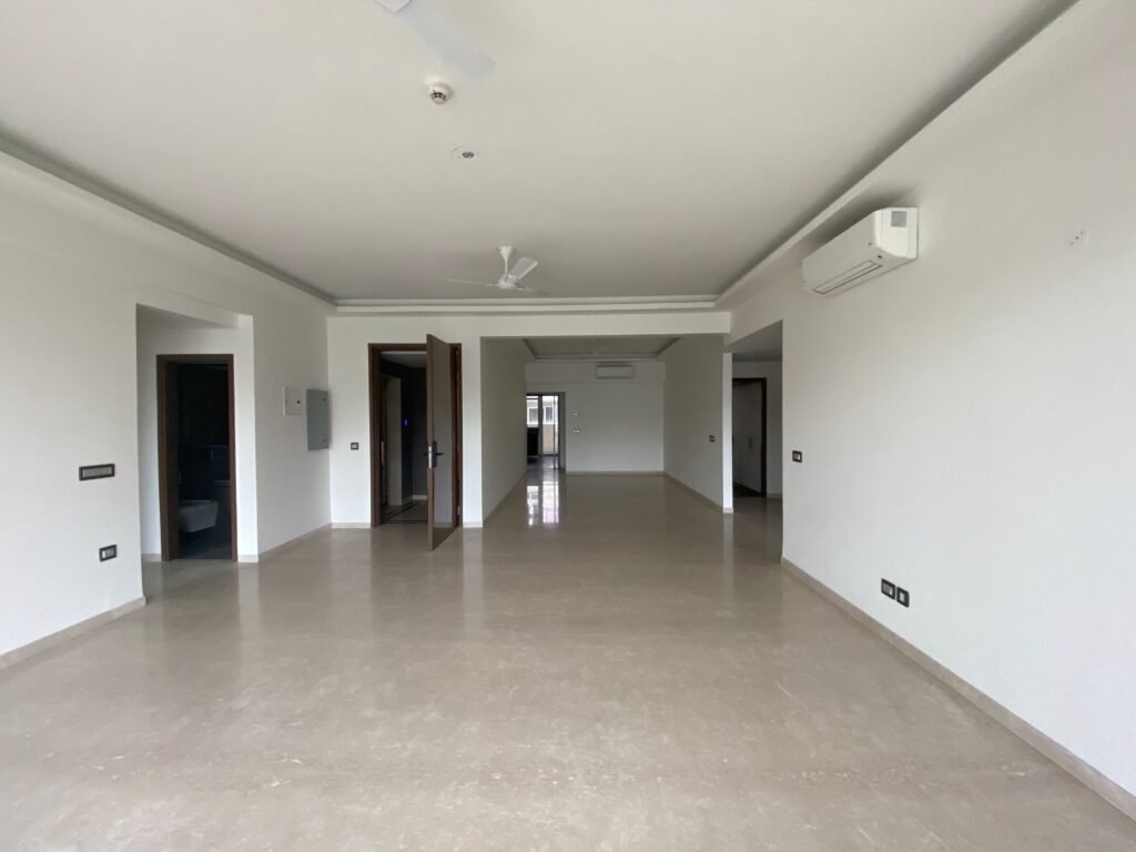 5 bhk independent floor in dlf phase 3