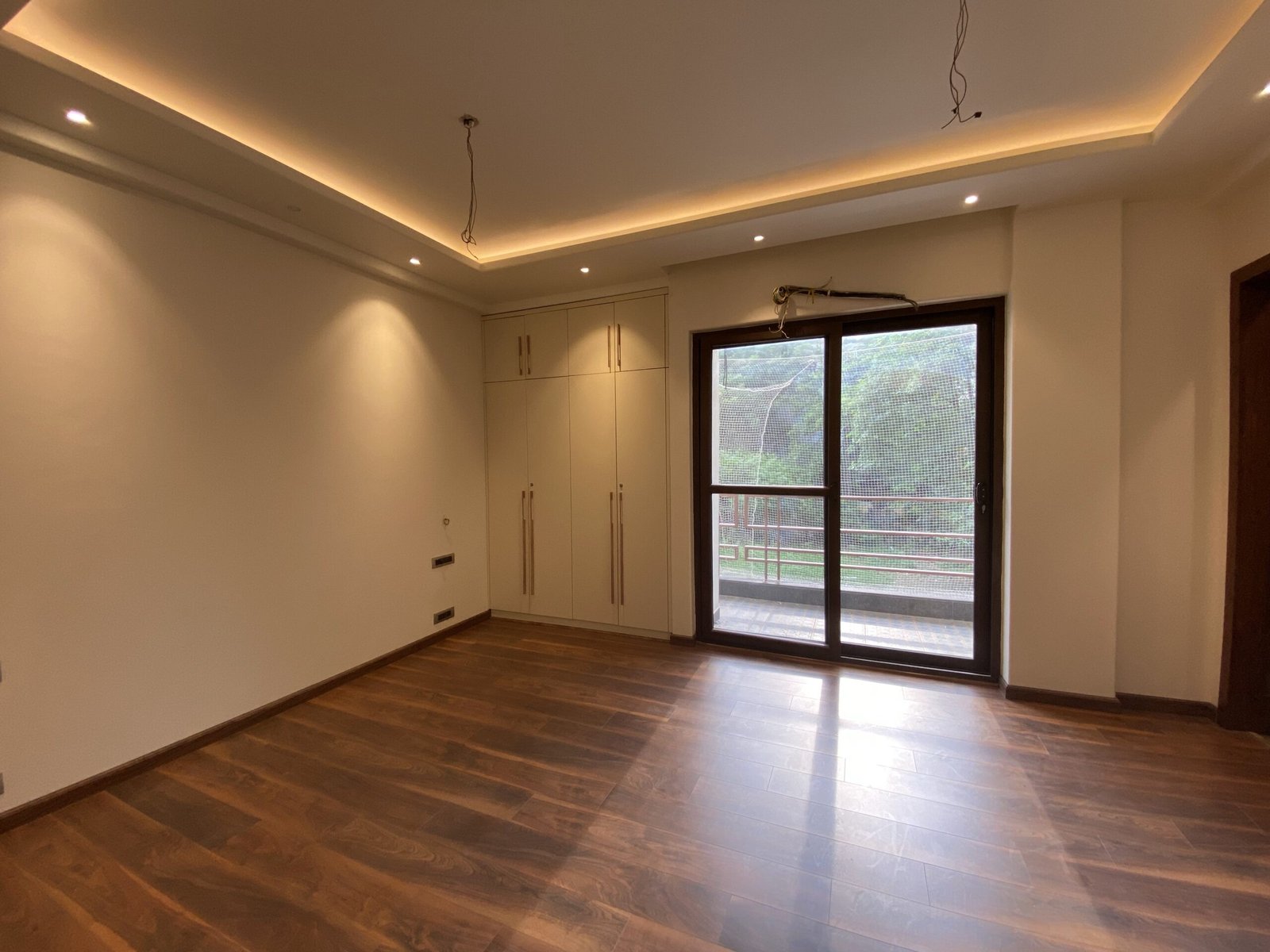 builder floor near me